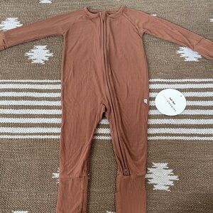 Little Sleepies Ribbed Carmel Zippy